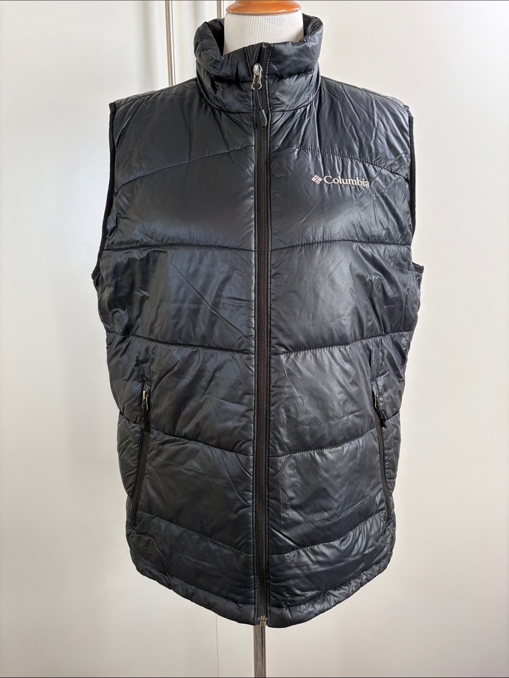 Columbia Men’s Black Quilted Turbodown Puffer Vest M